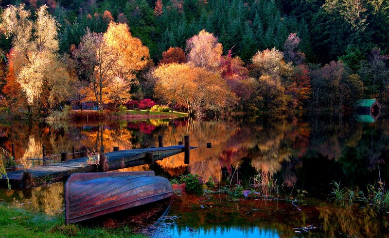 Wooden Boat on Lake — Orange, Serene
