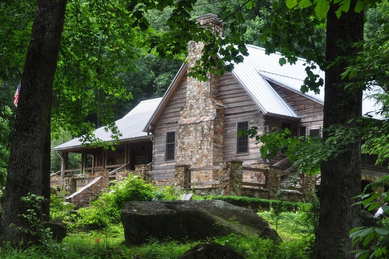 Wooden Cabin in Forest — Green