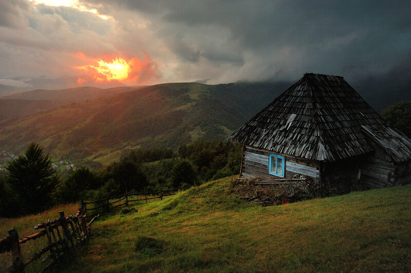Wooden Cabin on Hillside — Green