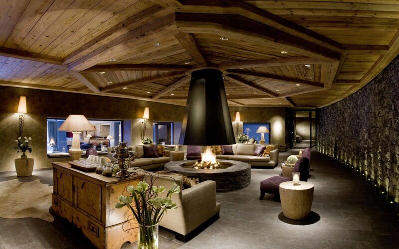 Wooden Ceiling Lounge — Brown, Cozy