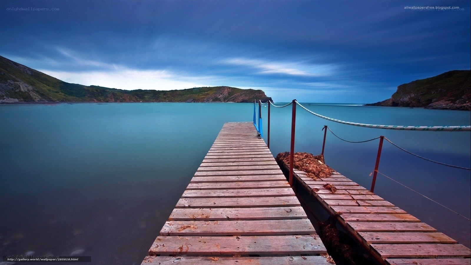 Wooden dock at tranquil bay
