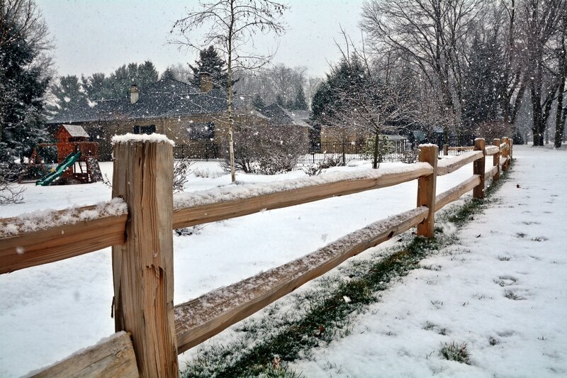 Wooden Fence in Snow — White, Calm