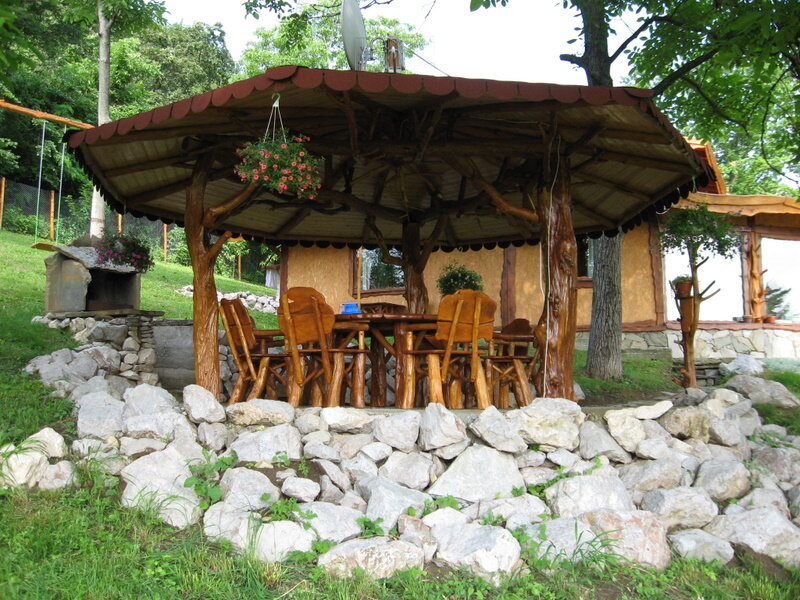 Wooden Gazebo with Table