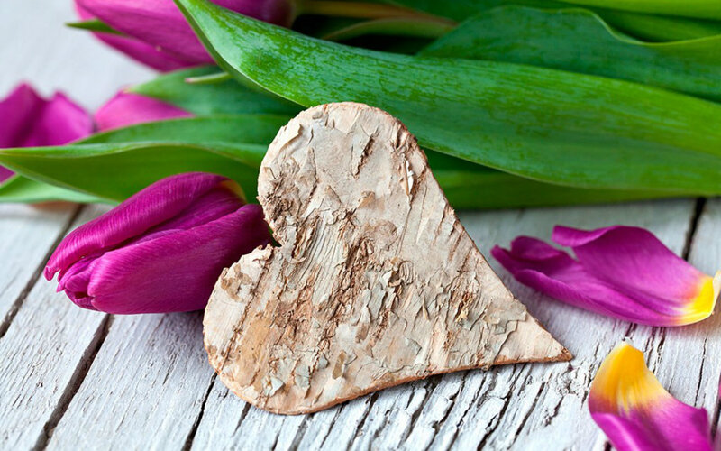 Wooden Heart with Tulips