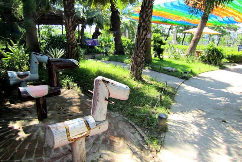 Wooden Horse Sculptures