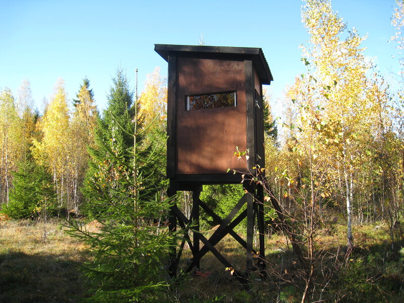 Wooden Hunting Blind — Brown