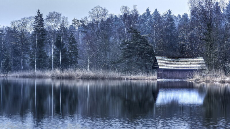 Wooden Hut on Lake — Blue, Serene