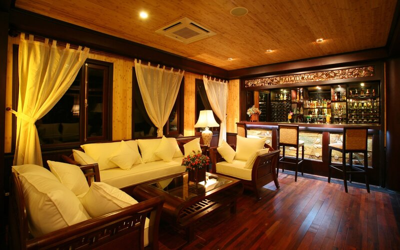 Wooden lounge with bar
