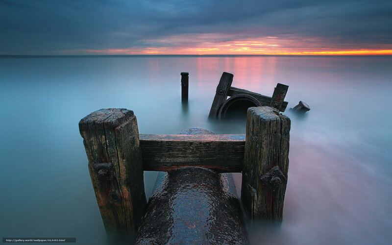 Wooden Pier Ruins — Blue
