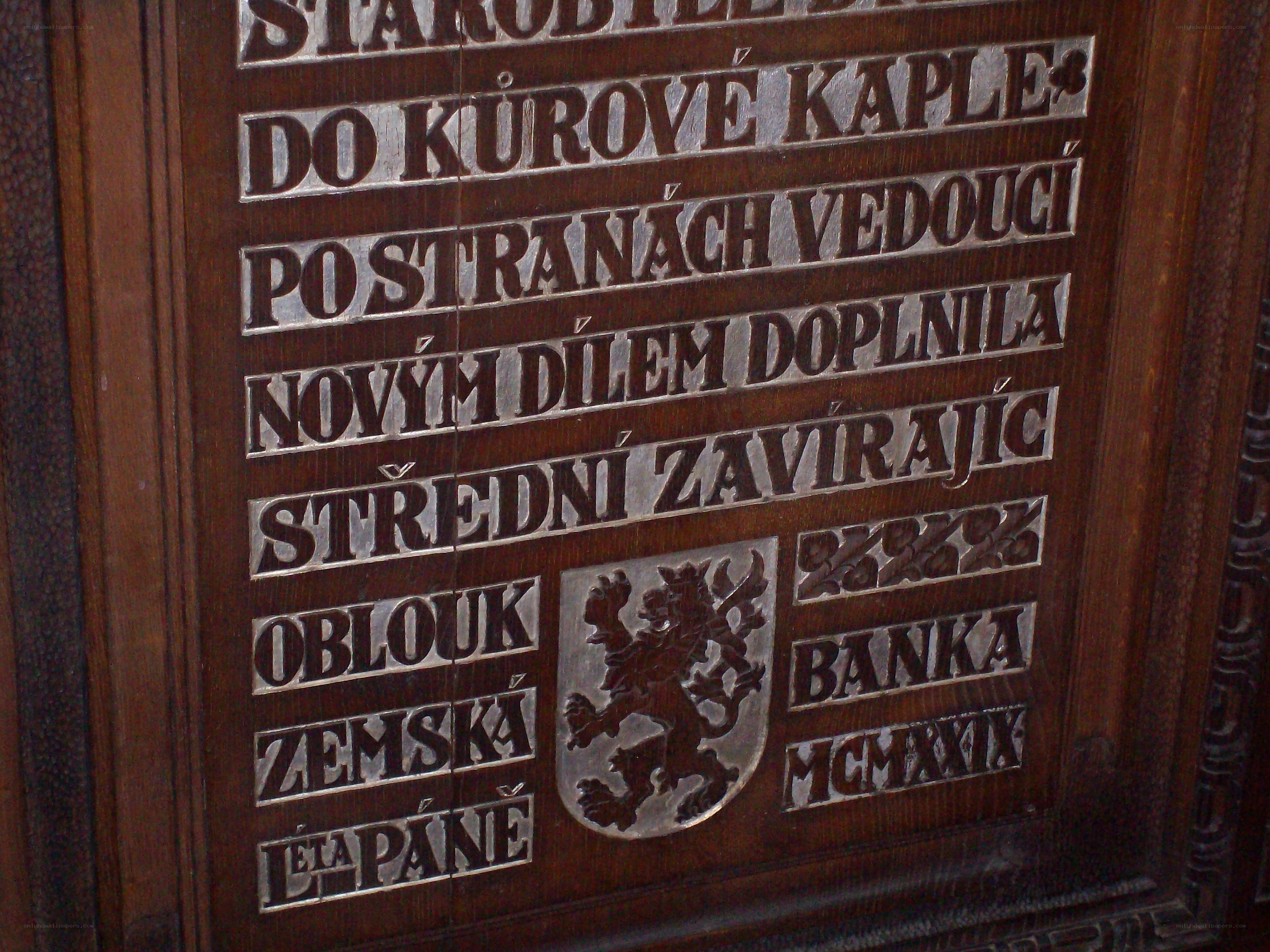 wooden plaque with czech text