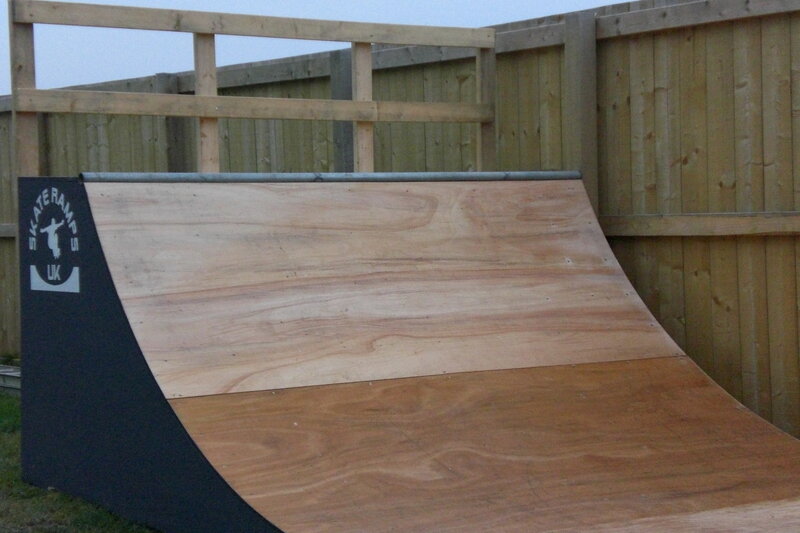 wooden skate ramp
