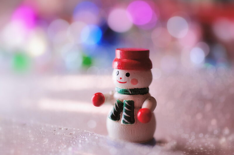 Wooden Snowman Figurine — White