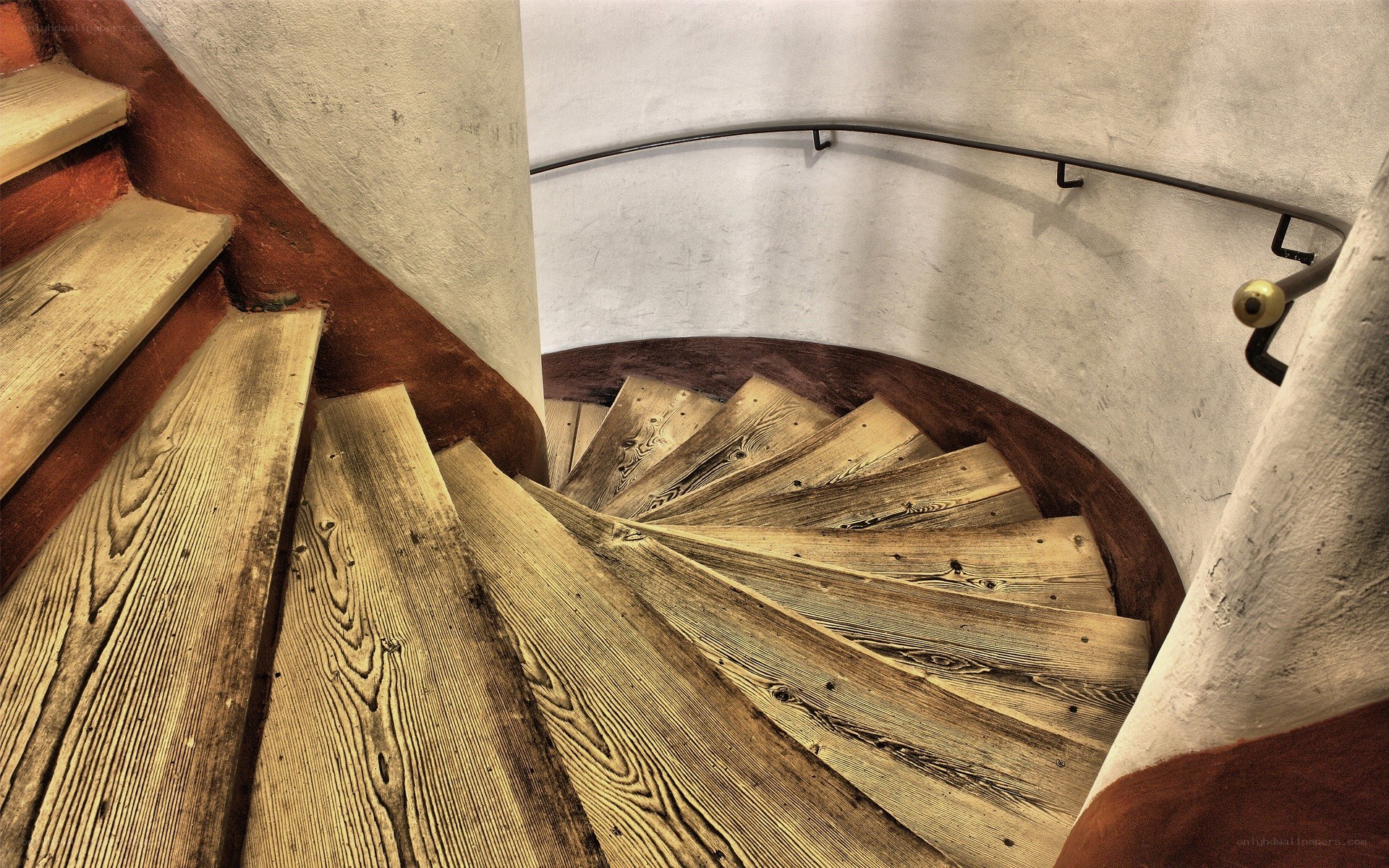 wooden spiral staircase
