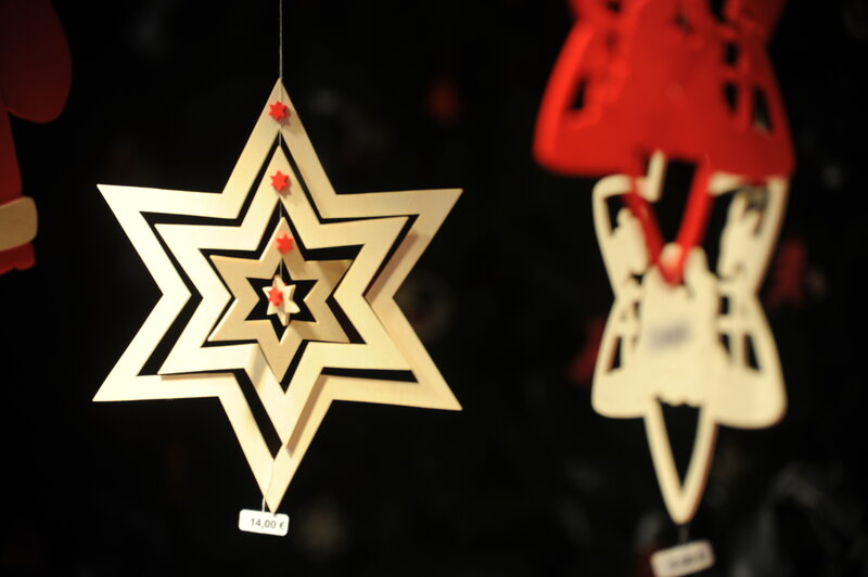 Wooden Star Ornament — White