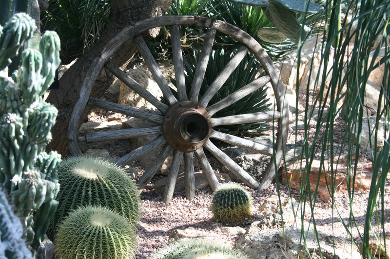 Wooden Wagon Wheel — Green