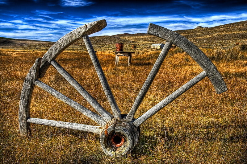 Wooden Wagon Wheel