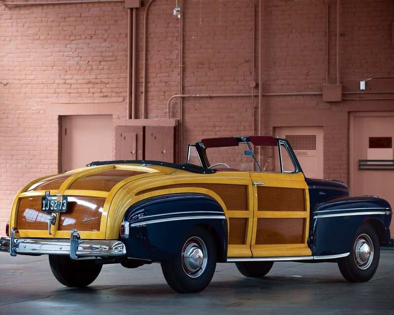 Woodie Convertible Car