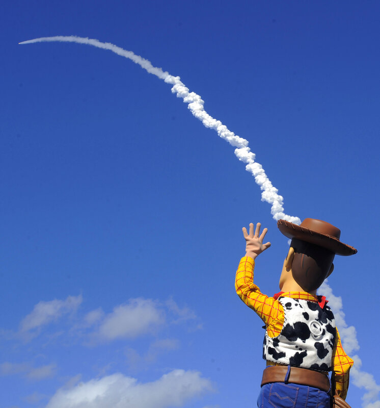 Woody watches rocket launch