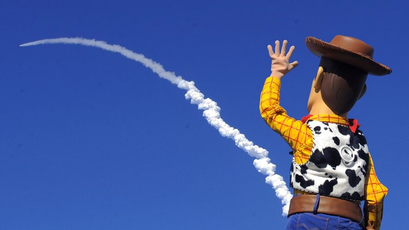 Woody watching rocket launch