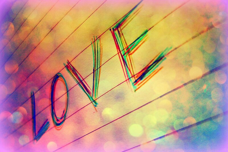 Word Love on Paper — Yellow