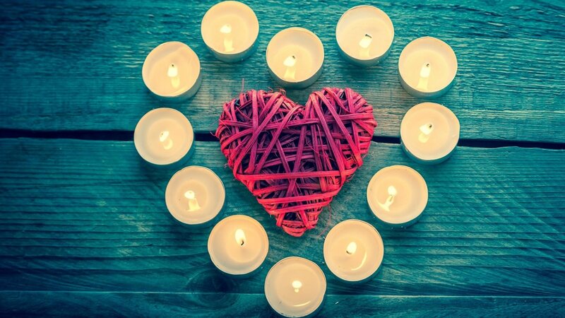 Woven Heart with Candles — Blue