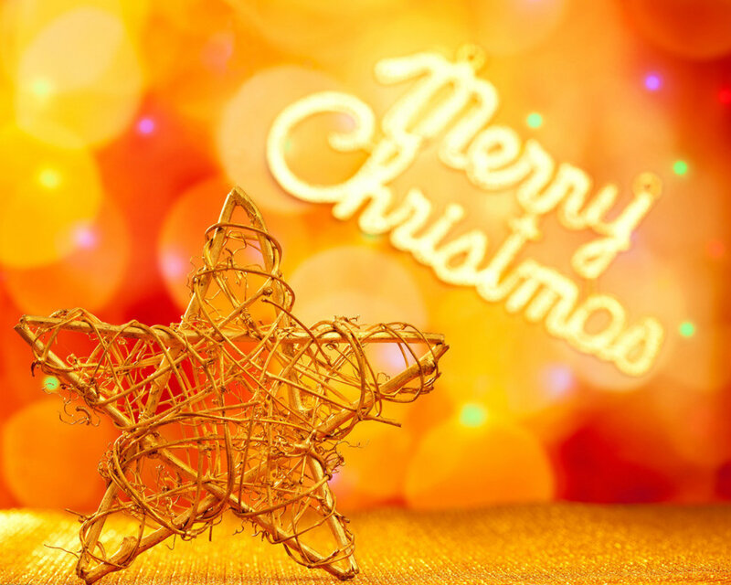 Woven Star Ornament — Gold