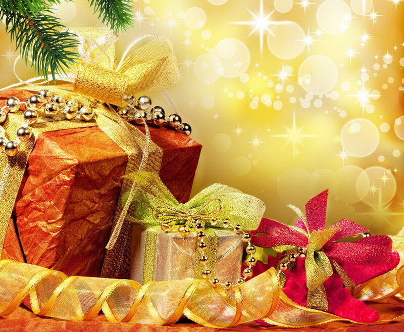 Wrapped Christmas Gifts — Gold