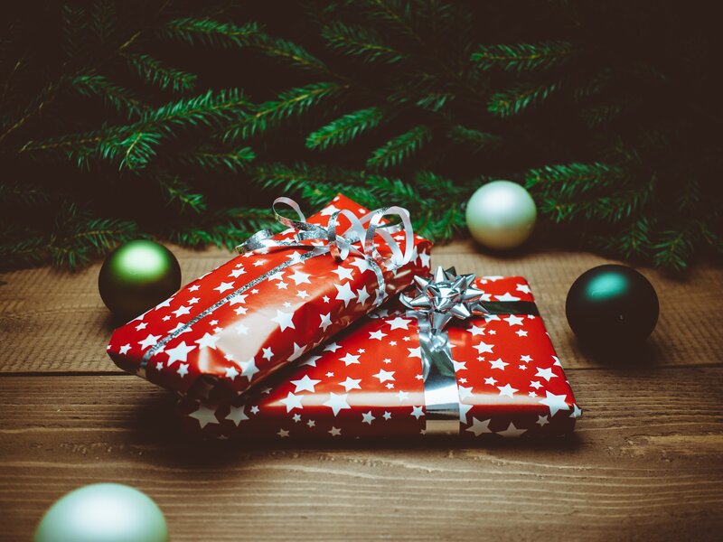Wrapped Christmas Gifts — Red, Festive