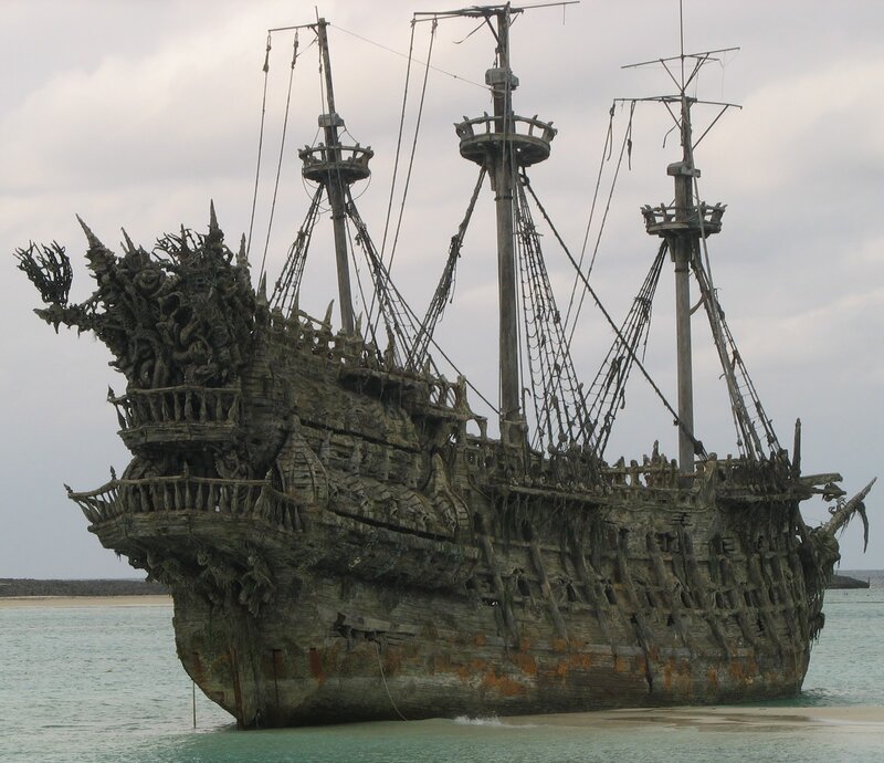 Wrecked Pirate Ship — Green