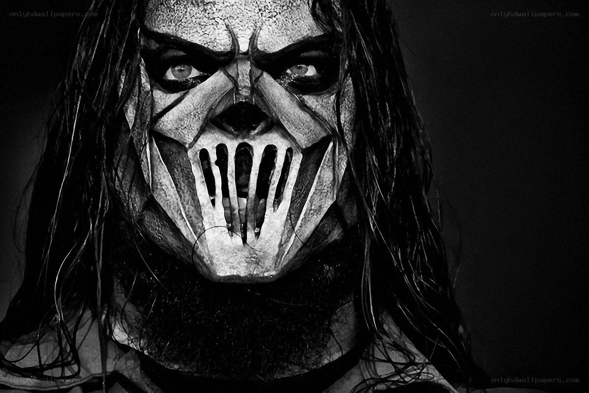 Wrestler with skull mask