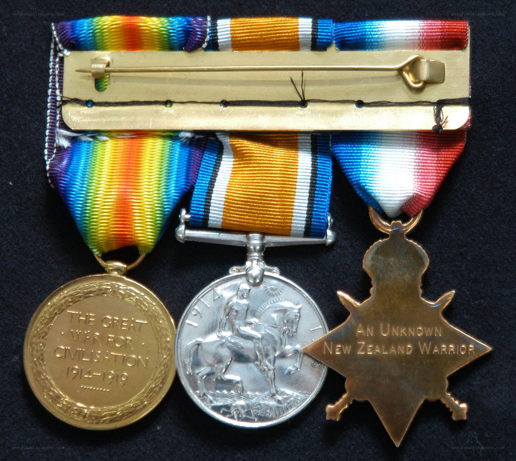 WWI medals and ribbon bar