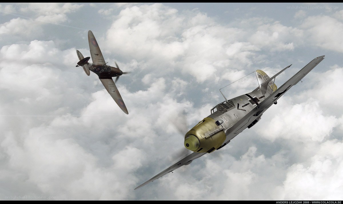WWII dogfight in clouds