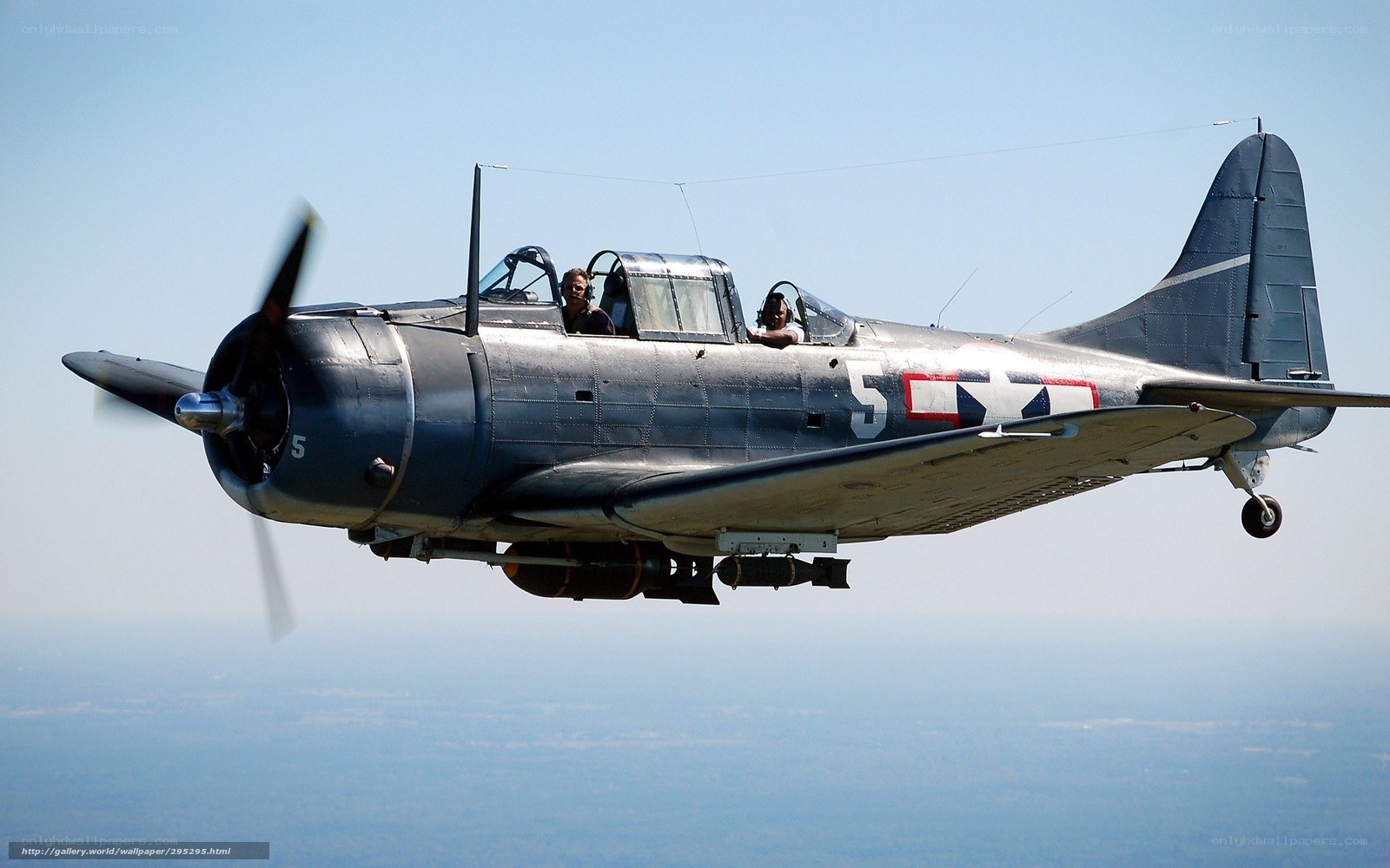 WWII-era bomber in flight