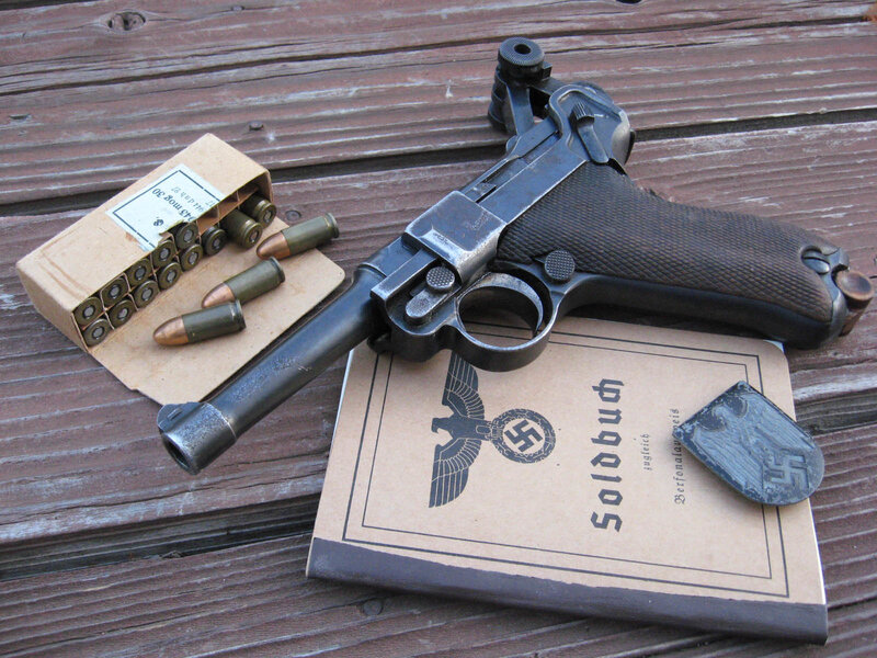 WWII German pistol and ammunition