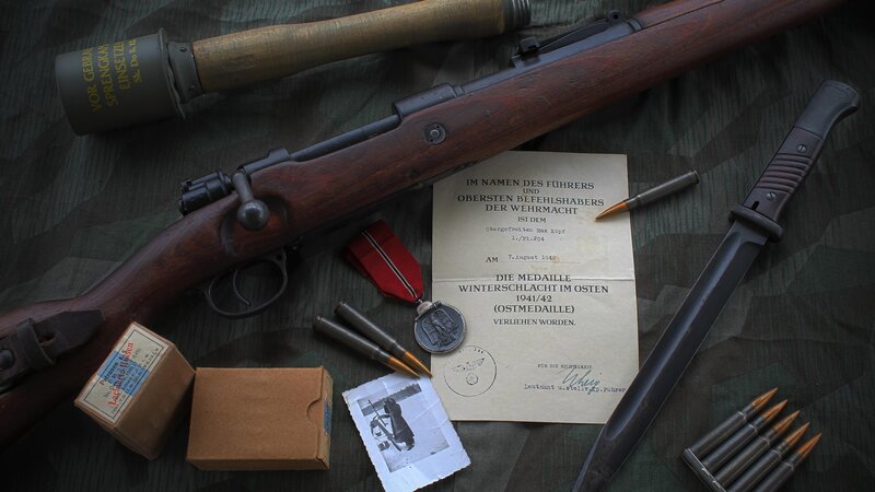 WWII German Rifle and Medals