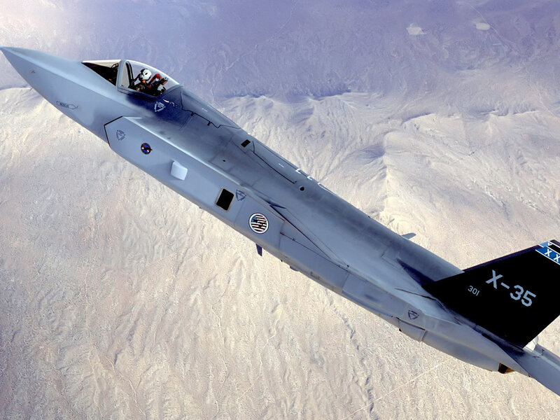X-35 Fighter Jet — Gray