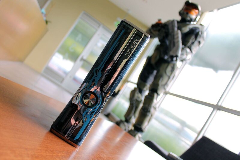 Xbox 360 Console — Black, Dramatic, Photograph, Figurine