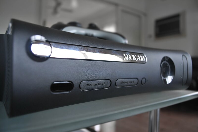 Xbox 360 console front view