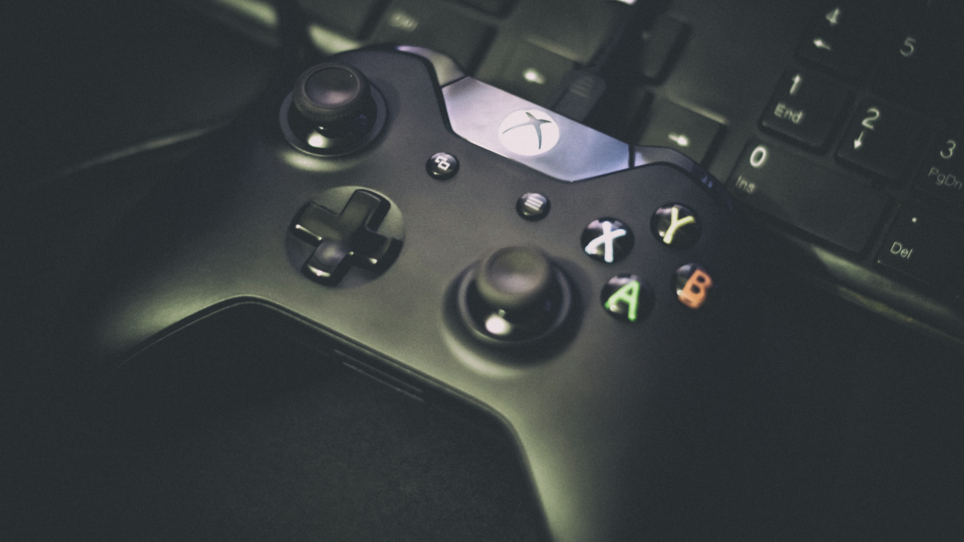 Xbox controller on keyboard
