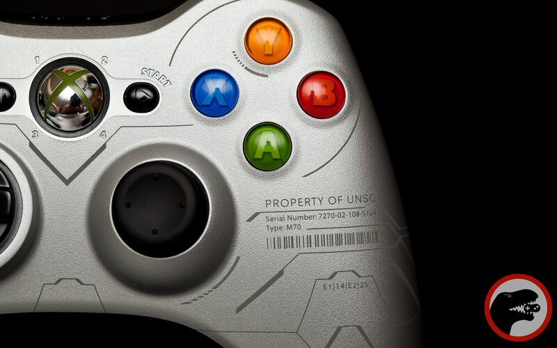 Xbox controller with UNSC branding