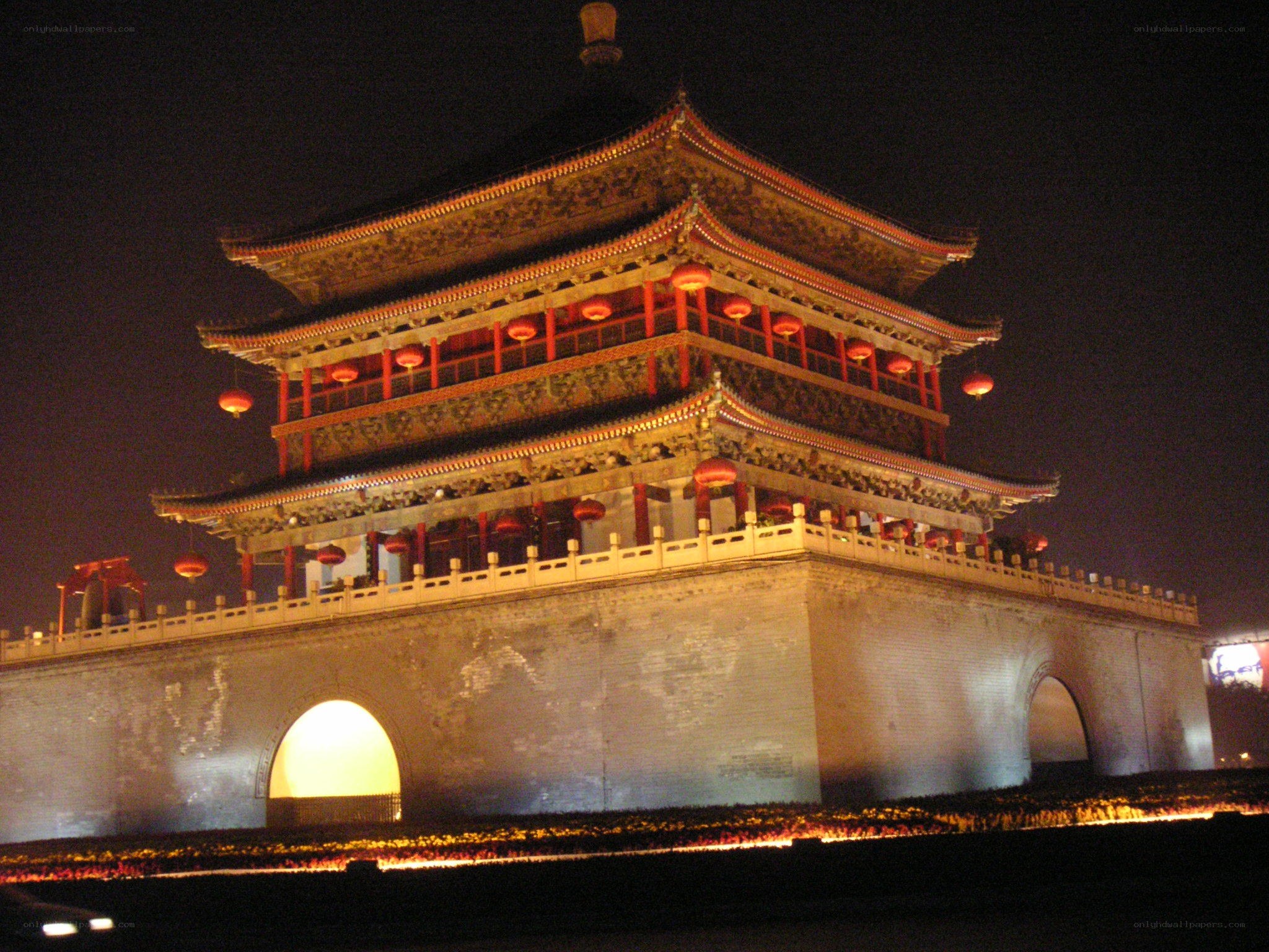 Xi'an Bell Tower at night