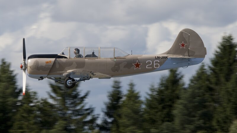 Yak-52 in flight