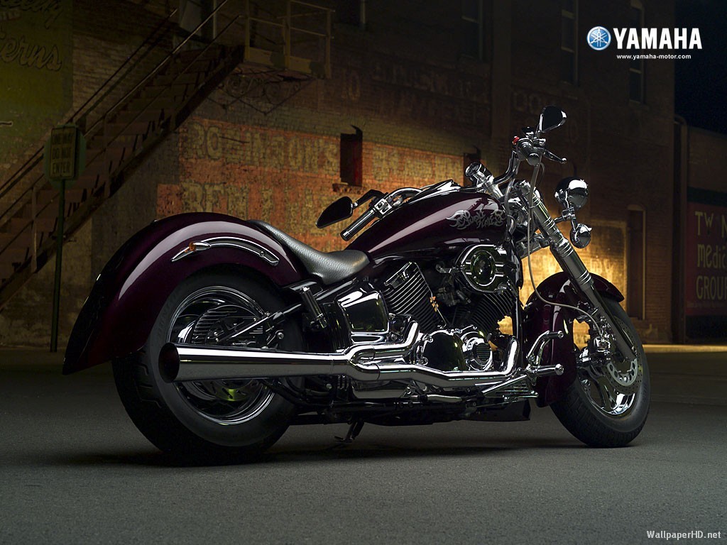 Yamaha cruiser motorcycle