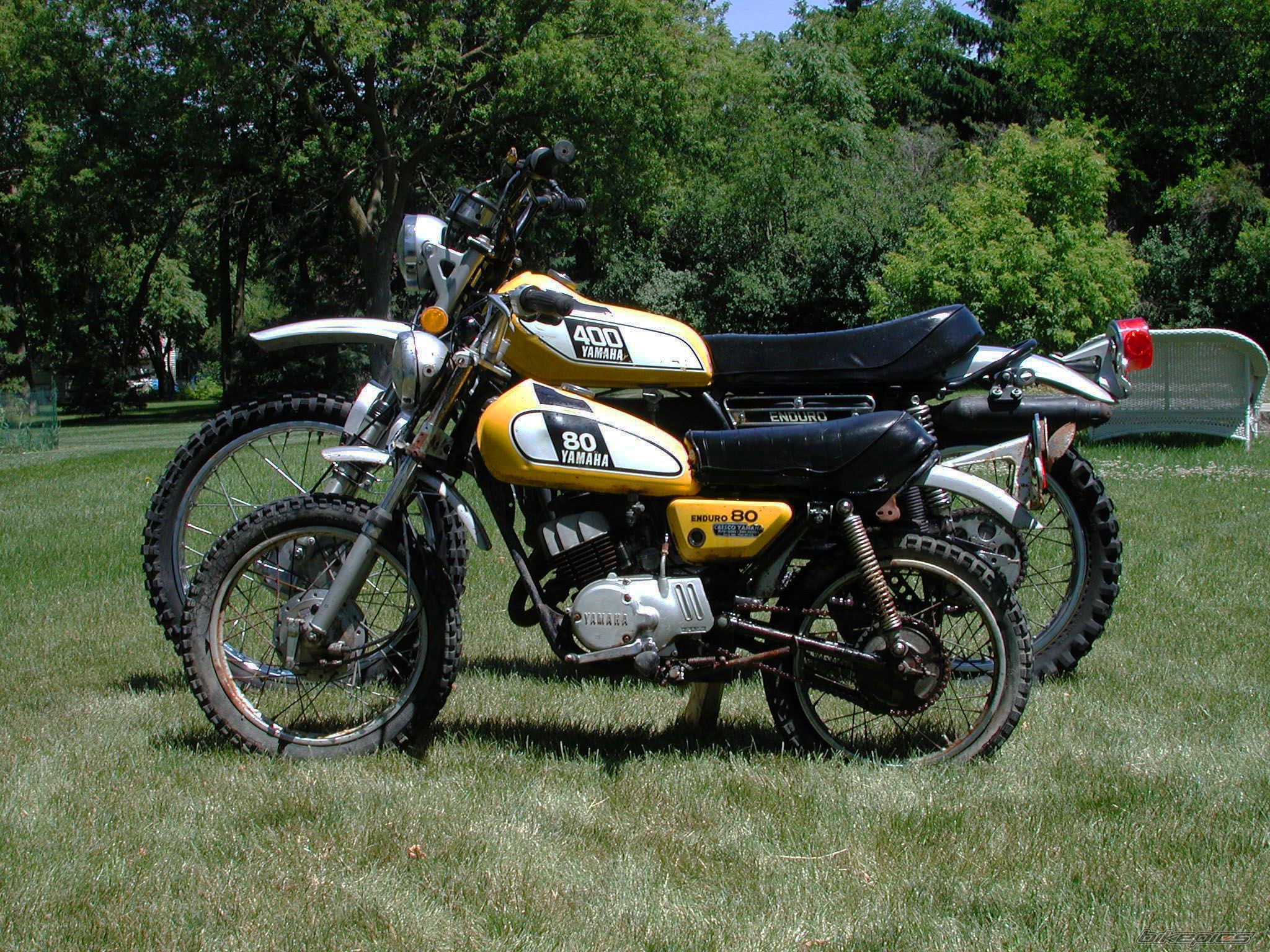 Yamaha dirt bikes on grass