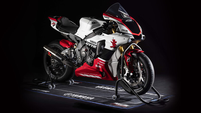 Yamaha R1 Motorcycle — White