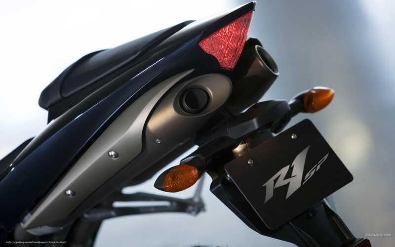 Yamaha R1 SP rear view