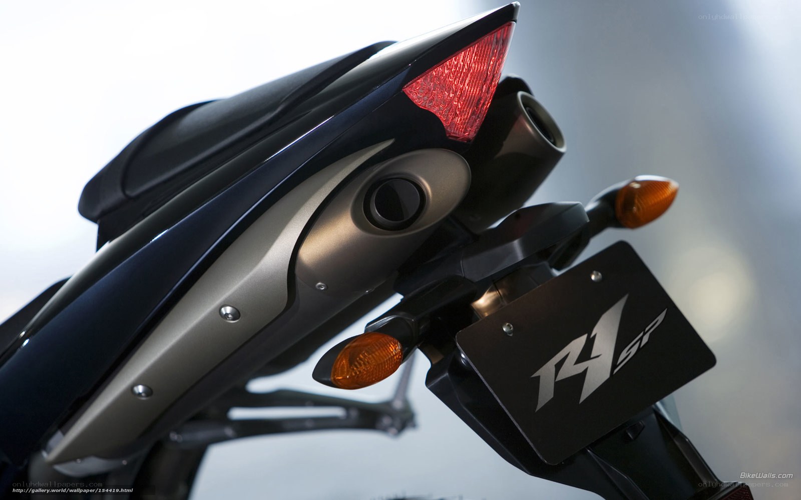 Yamaha R1 SP rear view