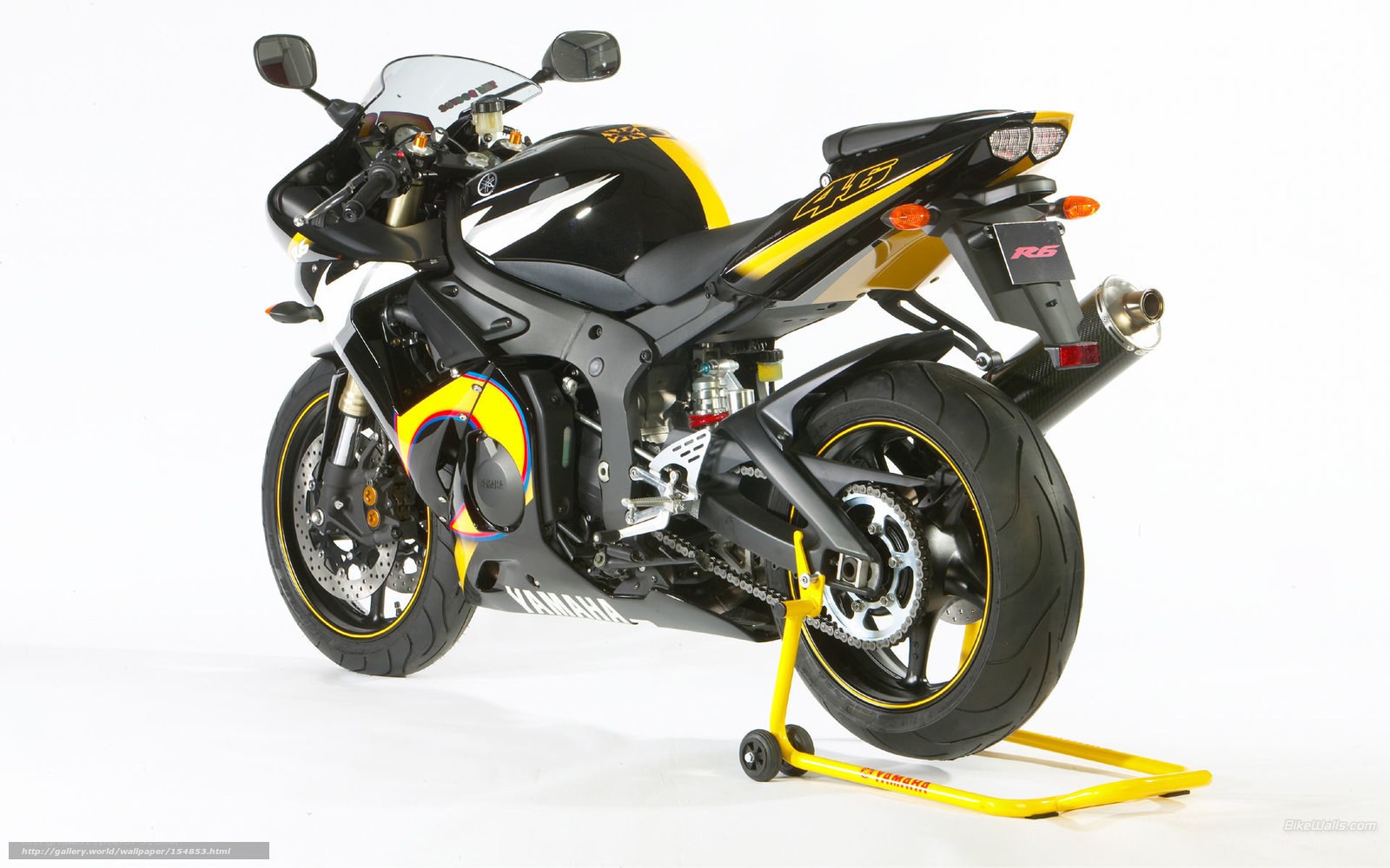 Yamaha R6 motorcycle