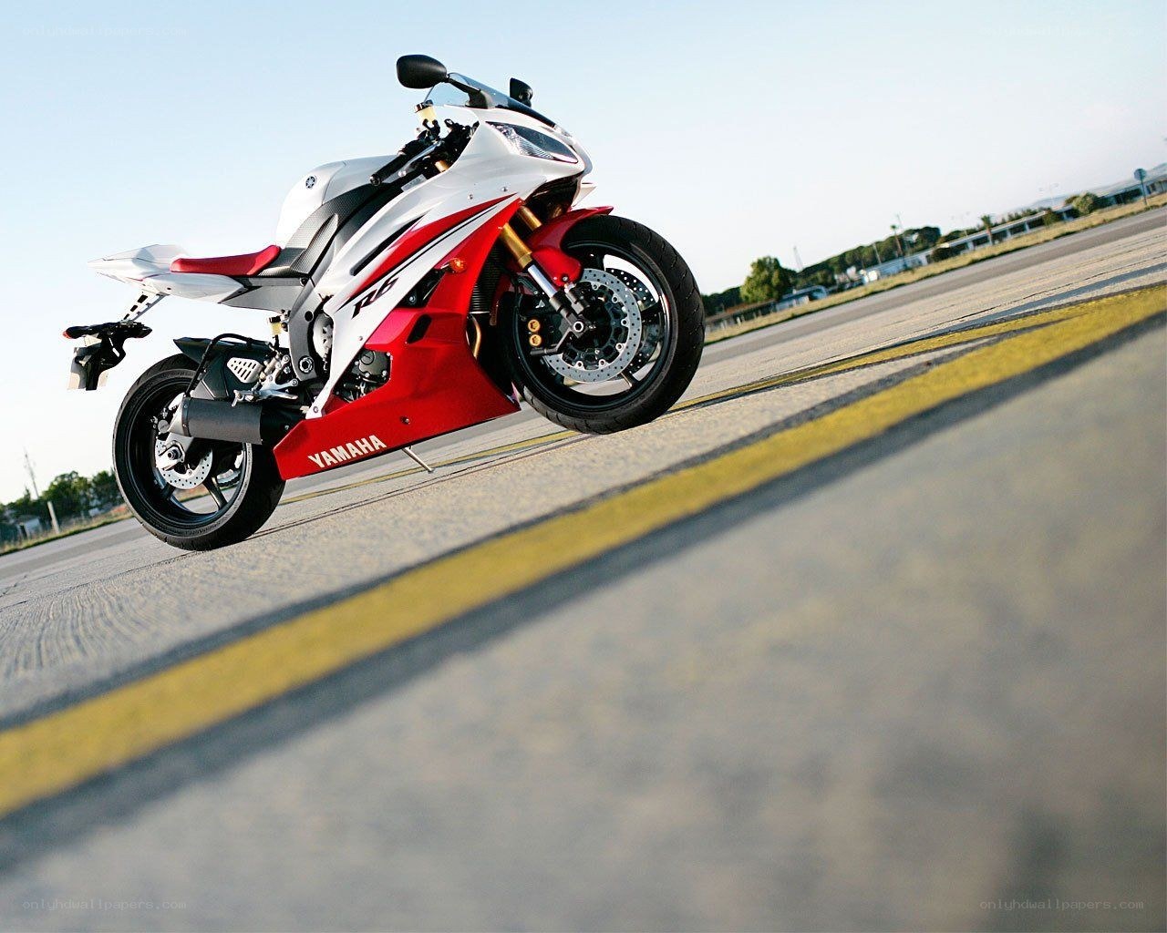 Yamaha R6 on a racetrack
