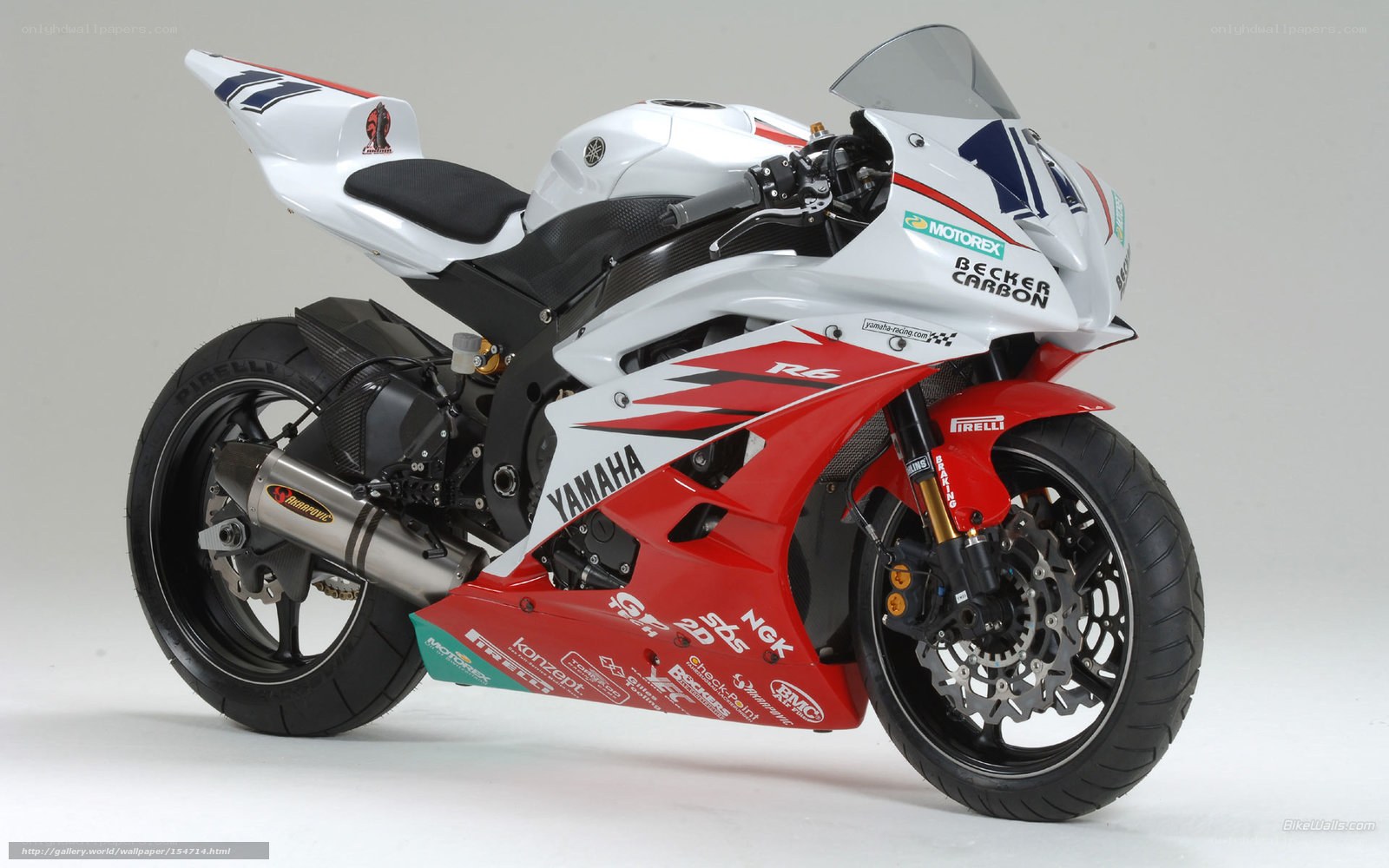 Yamaha R6 race motorcycle